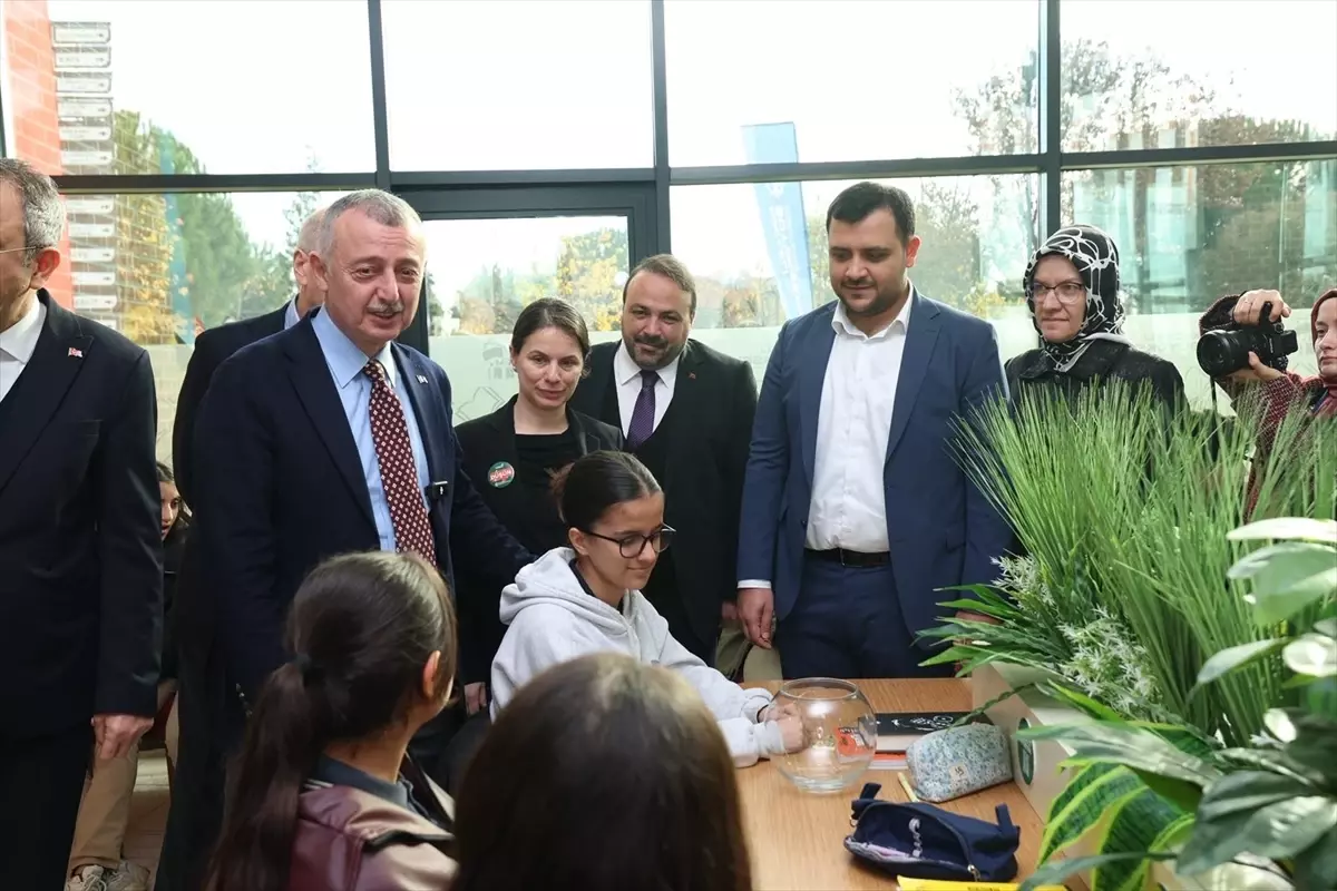 Dilovası\'na Yeni Kütüphane Açıldı