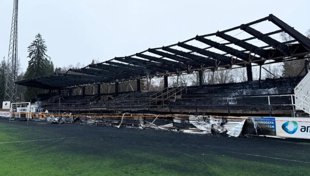 Küme düştüler, 15 yaşındaki 3 çocuk stadı ateşe verdi Küme düştüler, 15 yaşındaki 3 çocuk stadı ateşe verdi