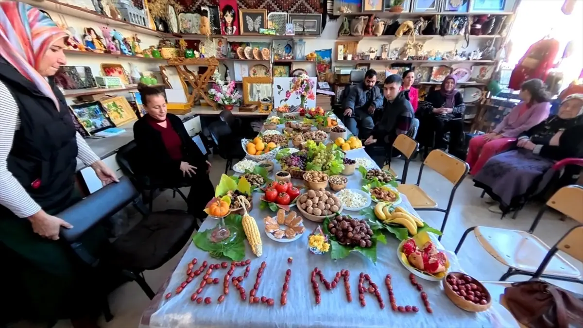 Mut\'ta Türk Malları Haftası Kutlandı