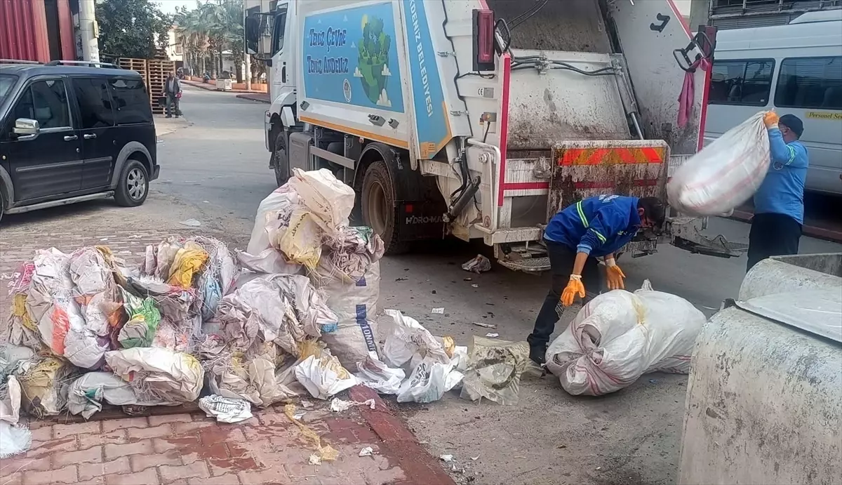 Mersin\'de Atık Temizlik Çalışmaları