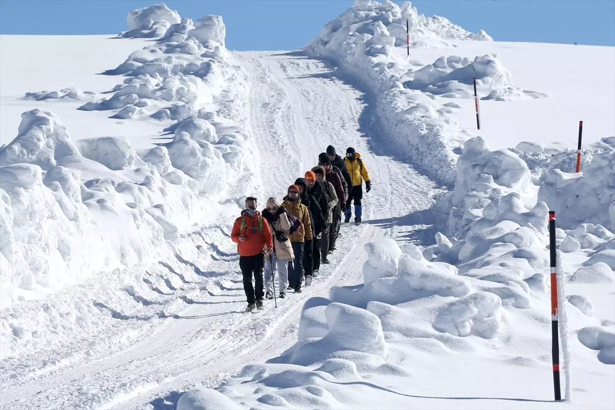 Muş\'ta Yeni Yürüyüş Rotaları Turizme Kazandırılıyor