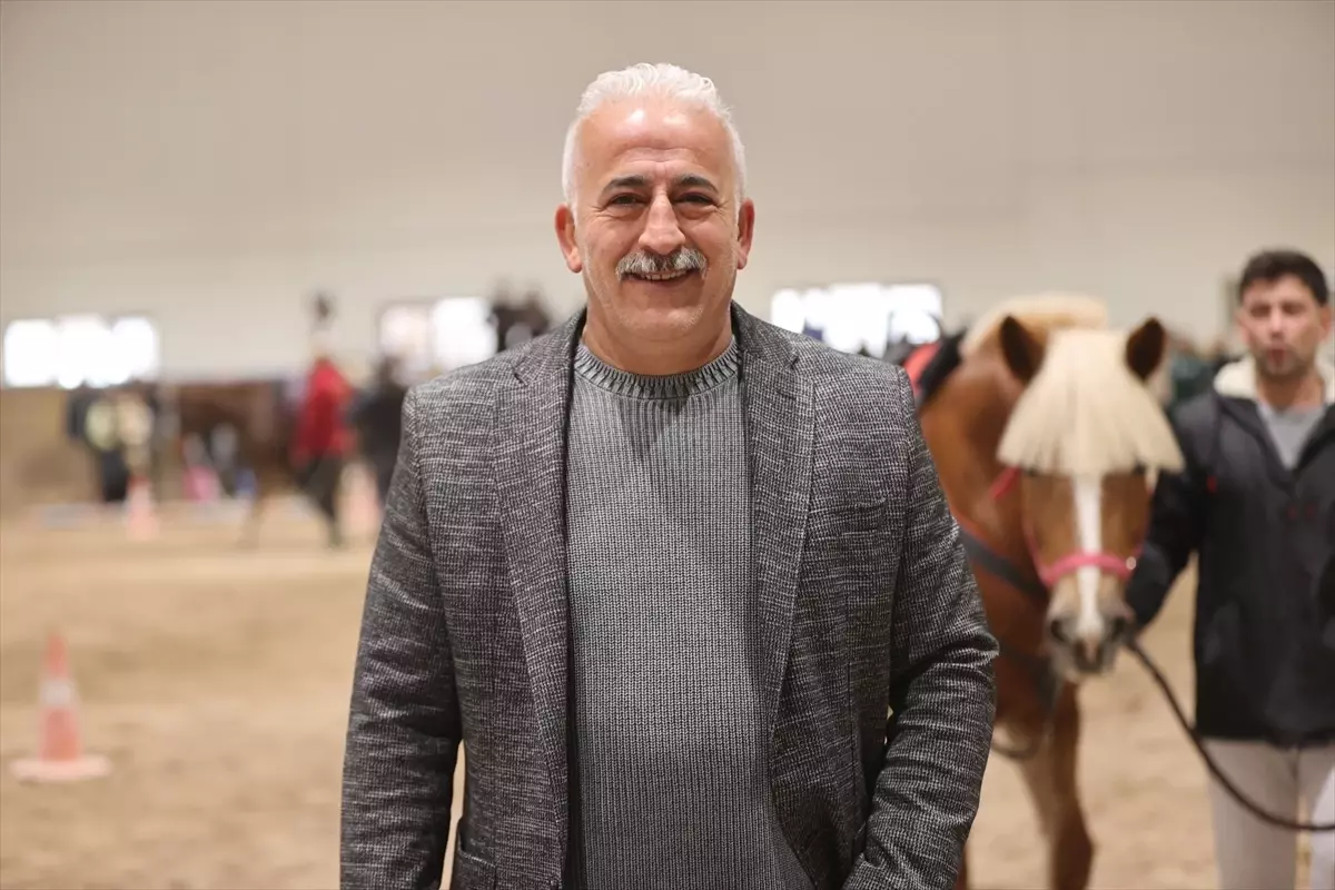 Nevşehir\'de Özel Bireyler İçin İlk Para Atlı Jimnastik Yarışı