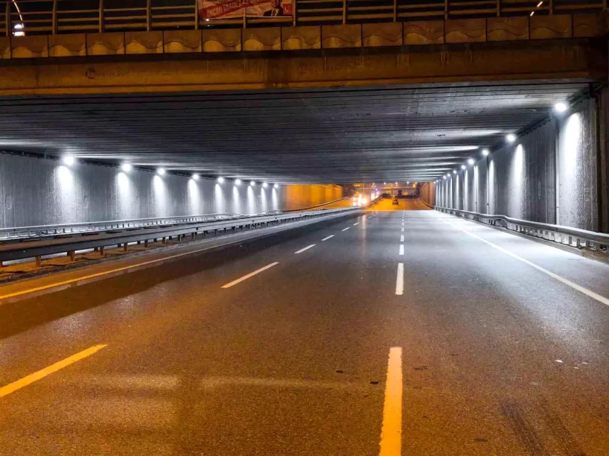 Osmangazi Köprüsü Tüneli\'nin aydınlatma sistemi yenilendi