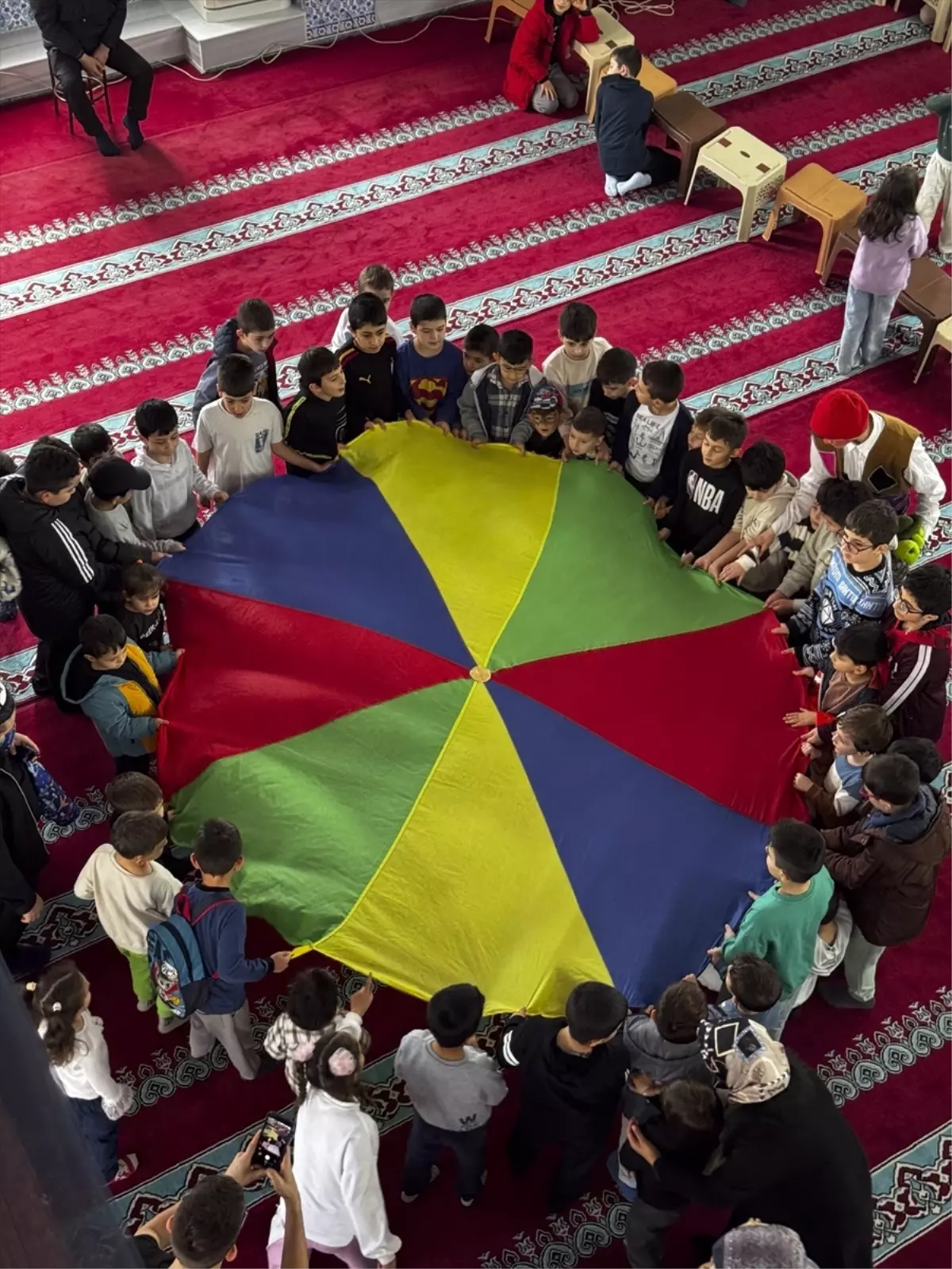 Cami-Çocuk Şenliği Yapıldı