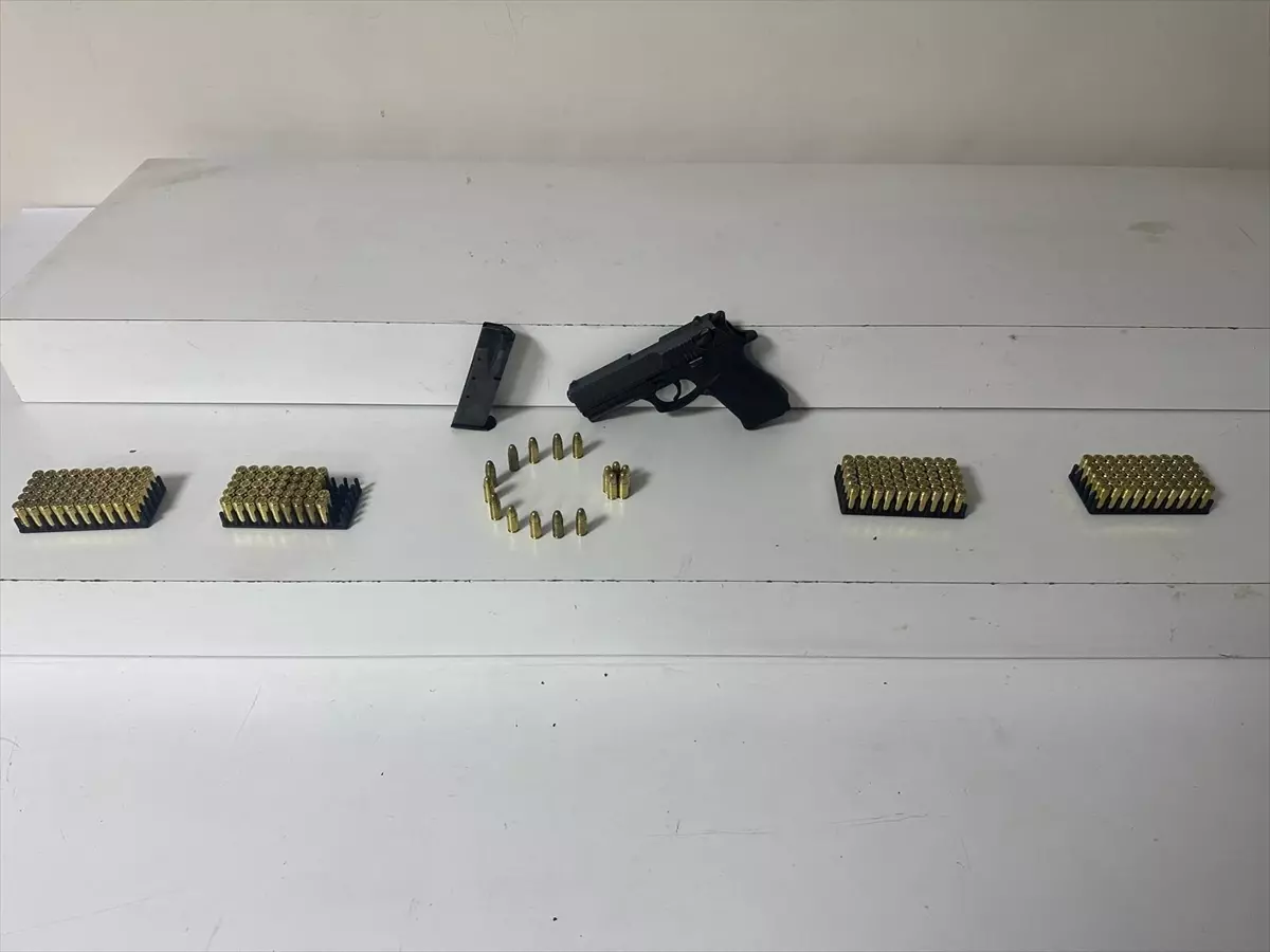 Dolandırıcılara Operasyon: 2 Gözaltı