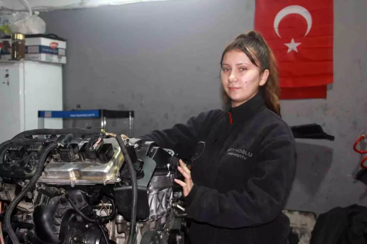 Azim Dolu Bir Hikaye: Dilem Selis