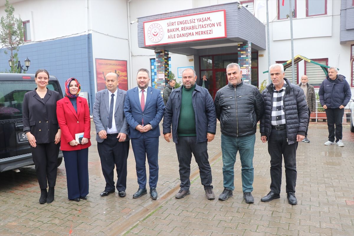 Zihinsel Engelli Aslan\'ın Şiir Kitabı Yayımlandı