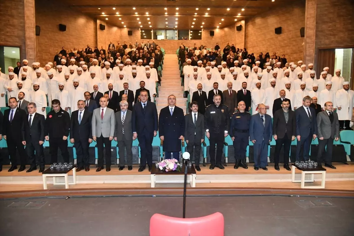 Din Görevlileri Mezuniyet Töreni