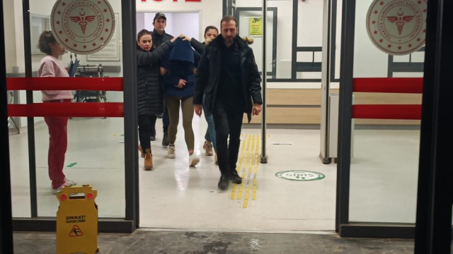 TÜBİTAK görüntülerdeki sesi temizledi! Güllü'yü itip 'Hadi görüşürüz bay bay' demiş TÜBİTAK görüntülerdeki sesi temizledi! Güllü'yü itip 'Hadi görüşürüz bay bay' demiş