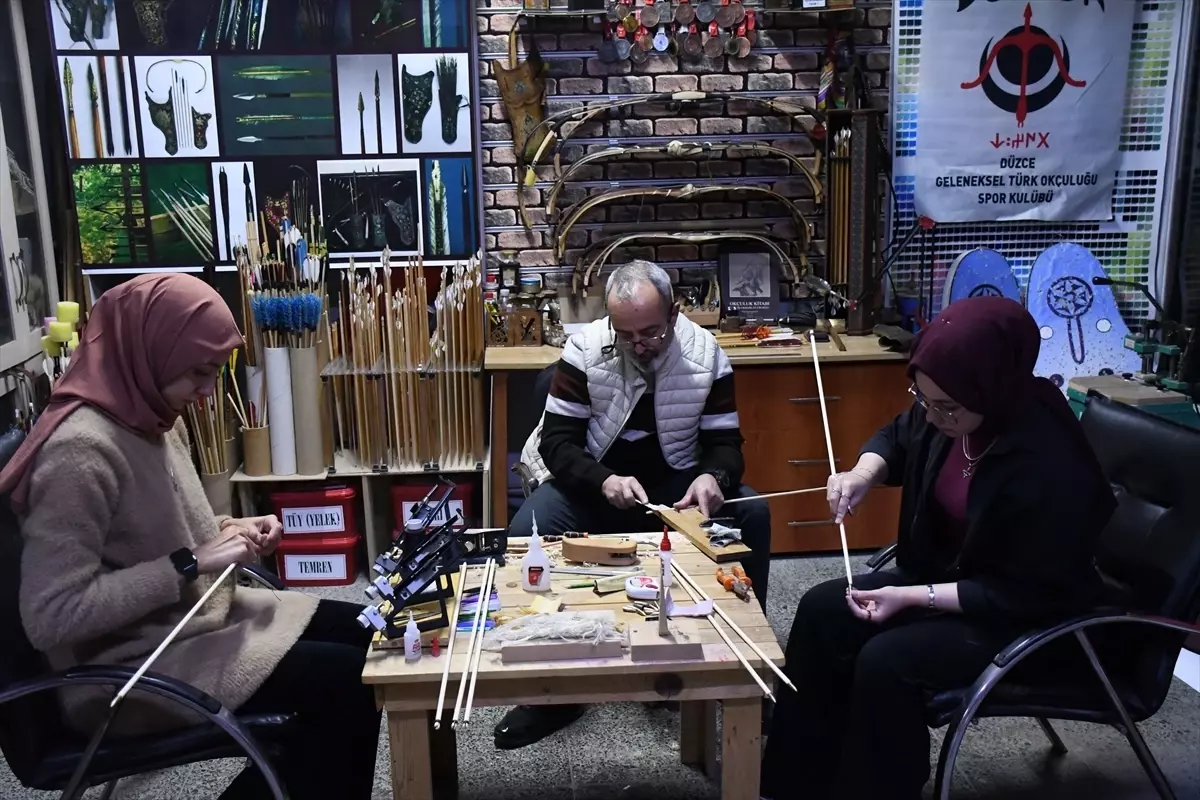 Türk Oku Yapımını Gençlere Aktarıyor