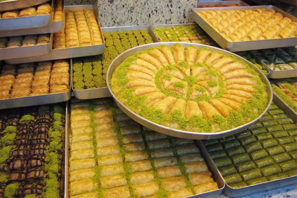 Türkiye\'de 400\'den fazla şubesi olan tatlı devi konkordato ilan etti