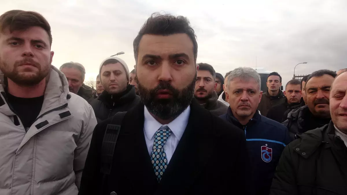 Erciş\'te trafik kazası davası erteledi