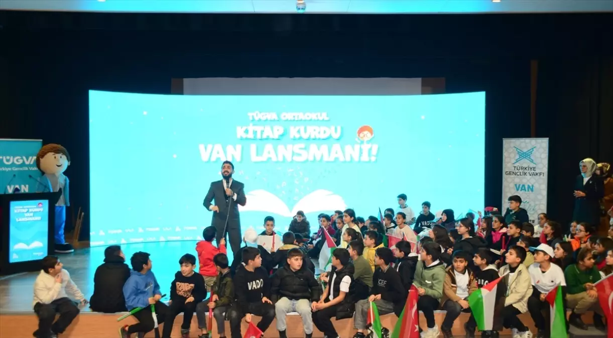 Van\'da "TÜGVA Kitap Kurdu Yarışması"nın tanıtımı yapıldı