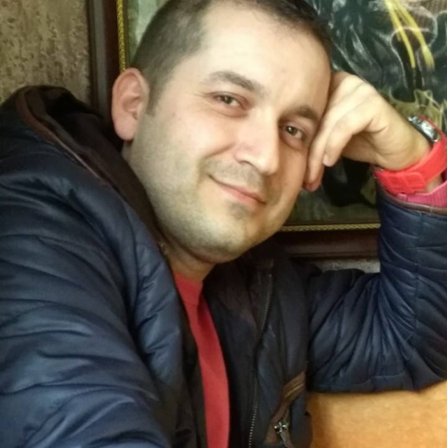 Vefat eden annesi için mezar yeri bakmaya giderken yeğeniyle trafik kazasında öldü