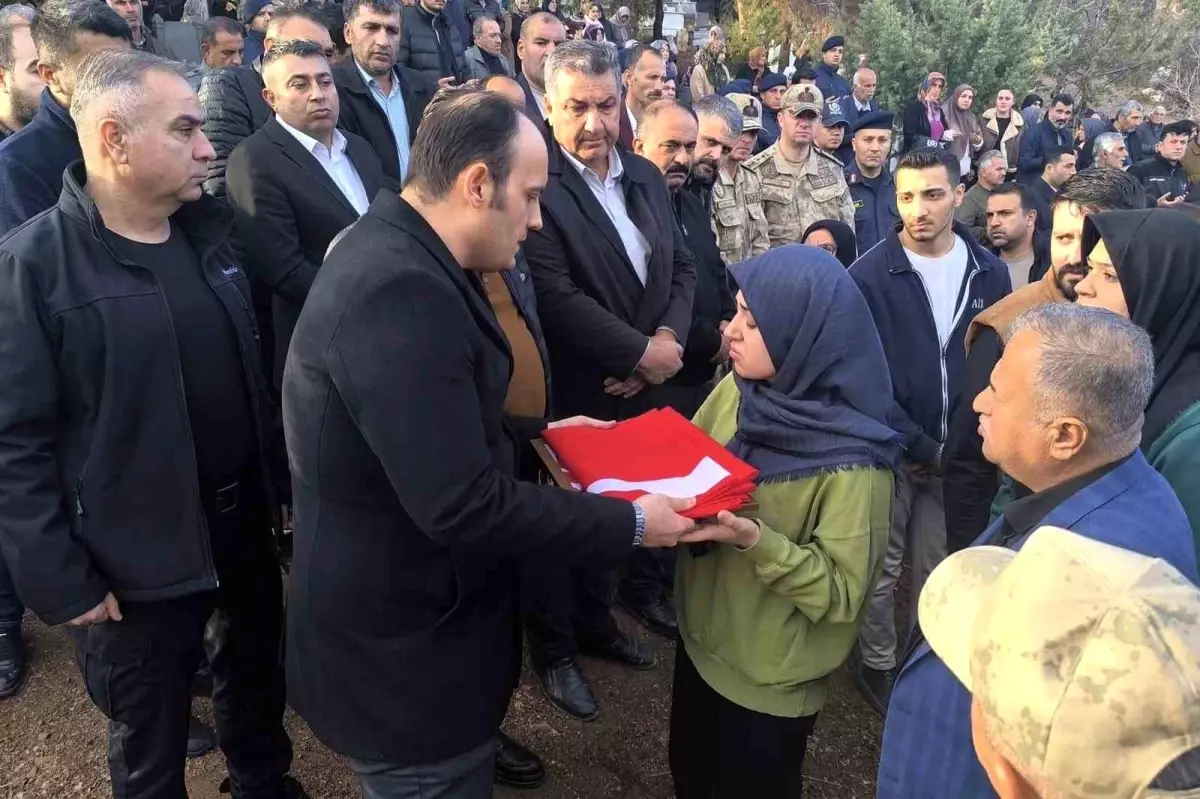 Gazi Mehmet İnce Son Yolculuğuna Uğurlandı