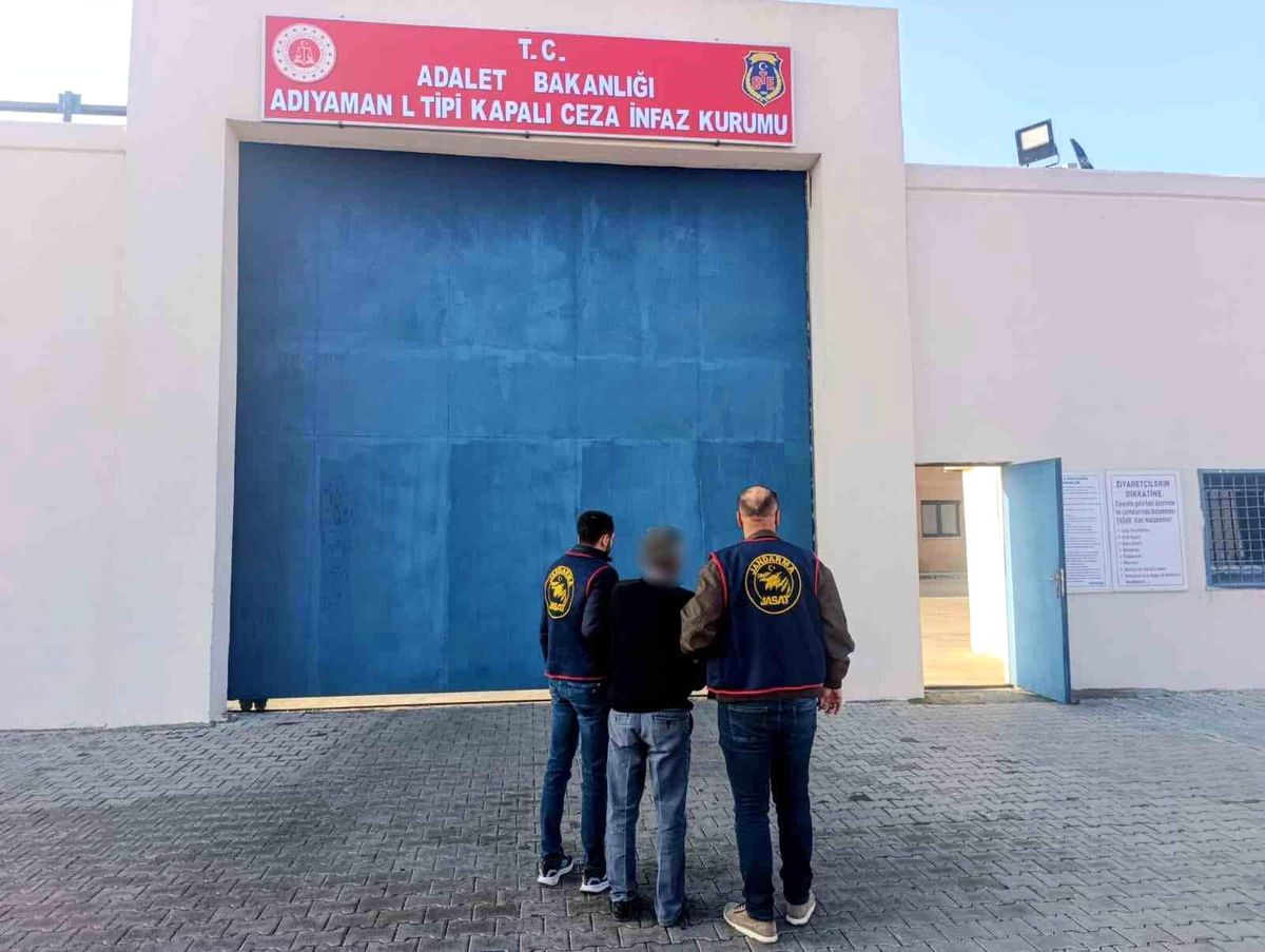 Adıyaman\'da İki Şahıs Yakalandı