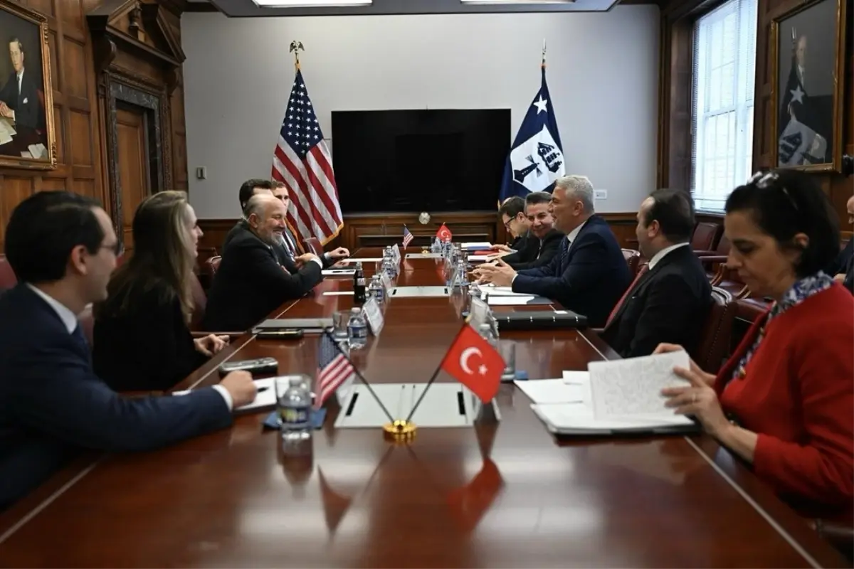 Bakan Bolat ABD\'de İş Toplantısı Yaptı