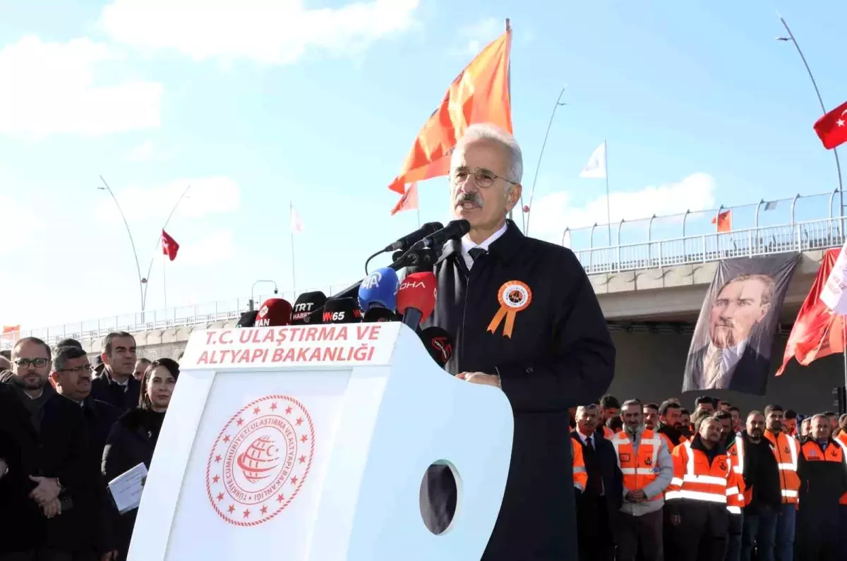 Van Çevre Yolu Açıldı