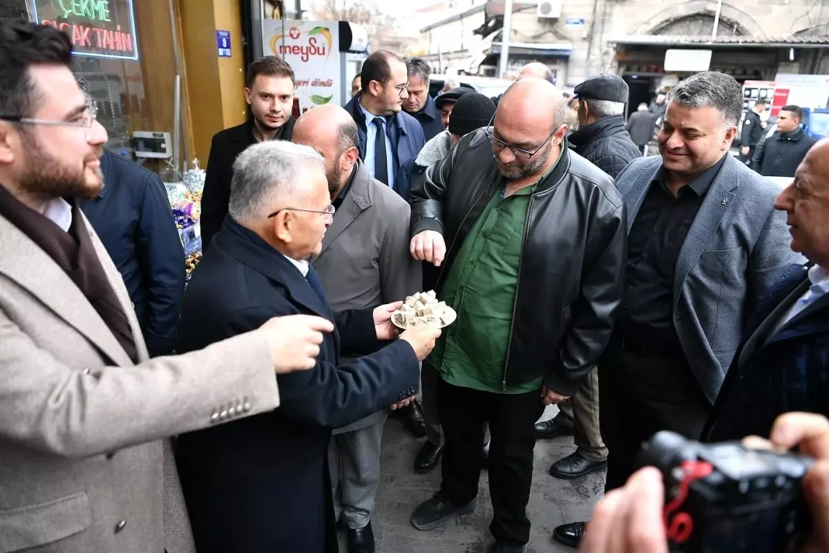 Başkan Büyükkılıç\'tan Camikebir\'de Gönül Belediyeciliği Buluşması