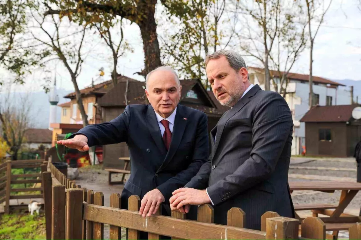 Başkan Özlü: Özlü, "Konuralp\'te kazıları bitirdik, üç aşamalı bir program uygulayacağız"