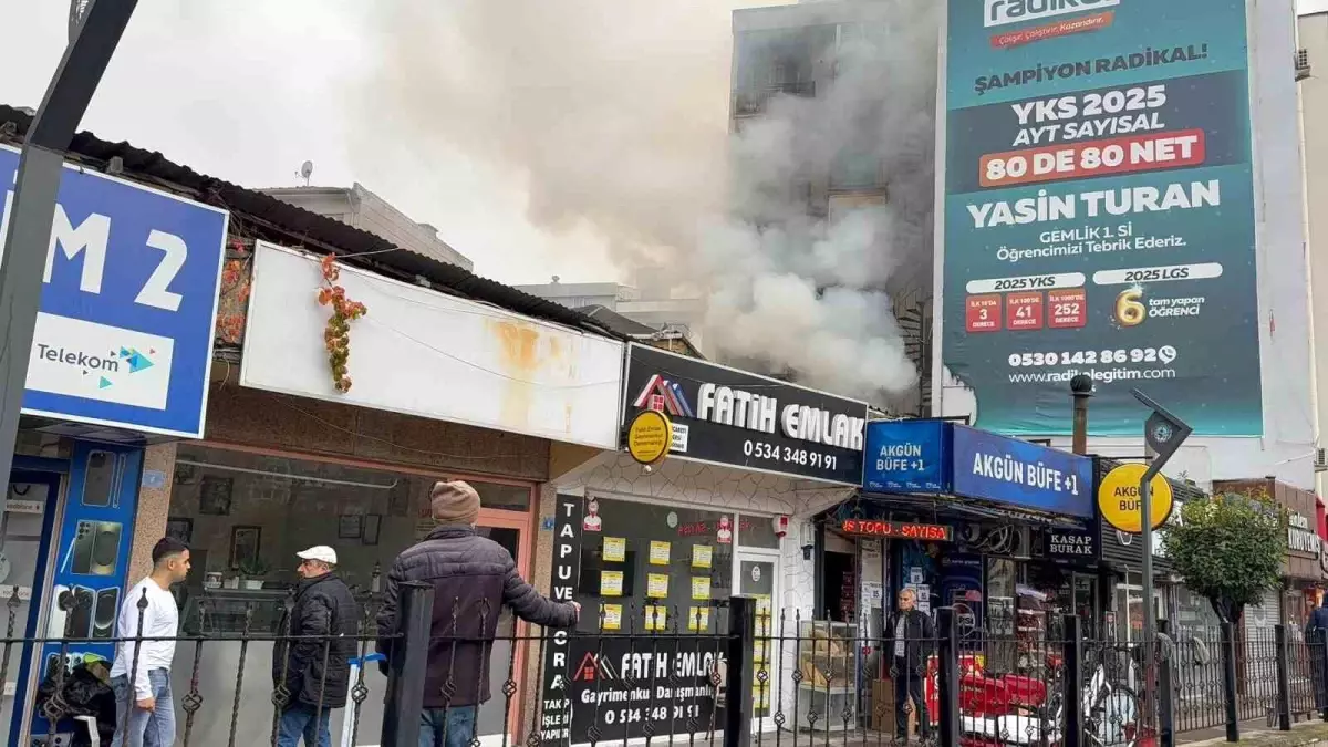 Bursa\'da pide imalathanesinde yangın paniği