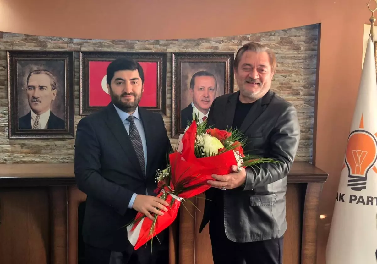 Etimesgut\'ta AK Parti\'de bayrak değişimi: İlçe başkanlığına Yasin Şankazan atandı