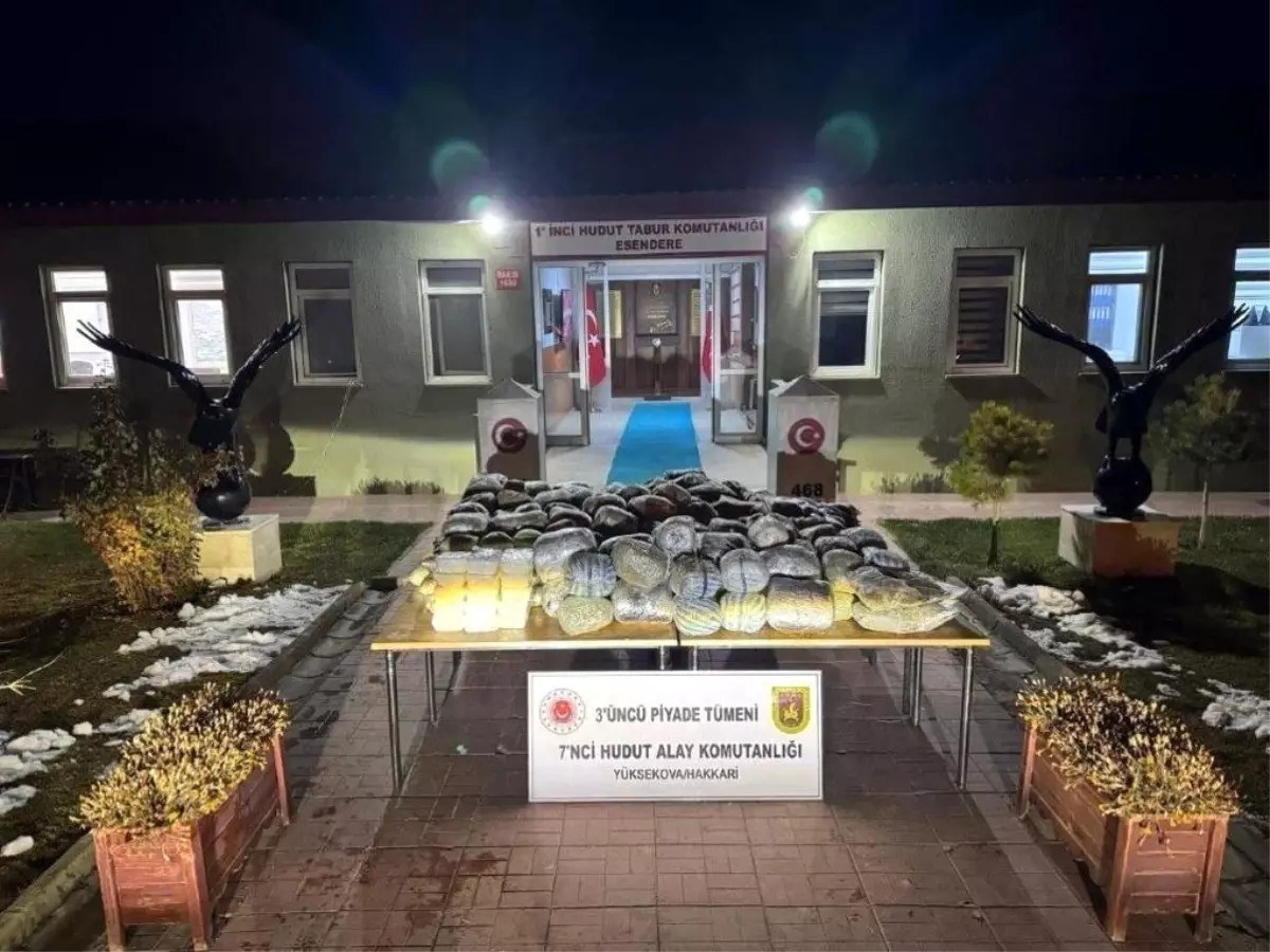 Hakkari\'de 259 kg Uyuşturucu Ele Geçirildi