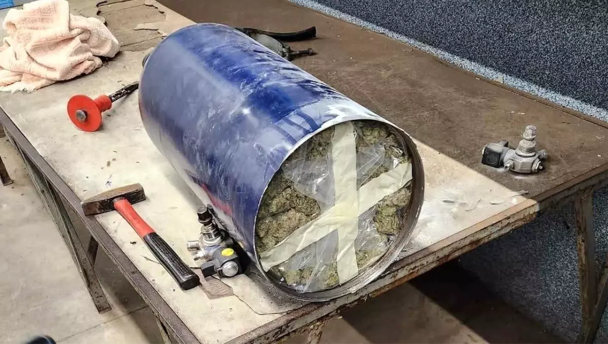 Dereköy Sınır Kapısı\'nda 70 Kilo Esrar Ele Geçirildi