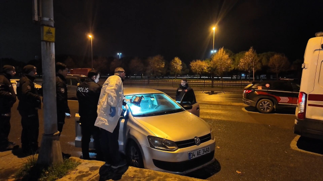 Pendik sahilinde 100 metre arayla iki ceset bulundu