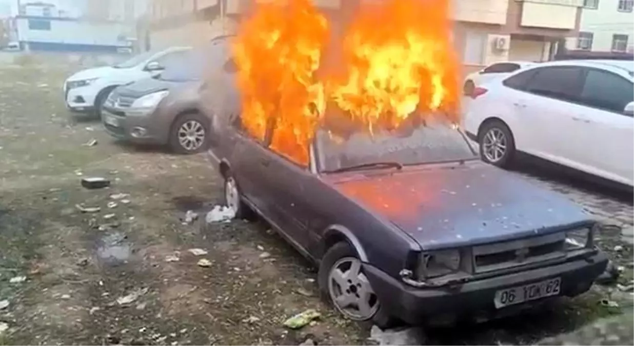 Kurtalan\'da Otomobil Yangını: İki Çocuk Serbest