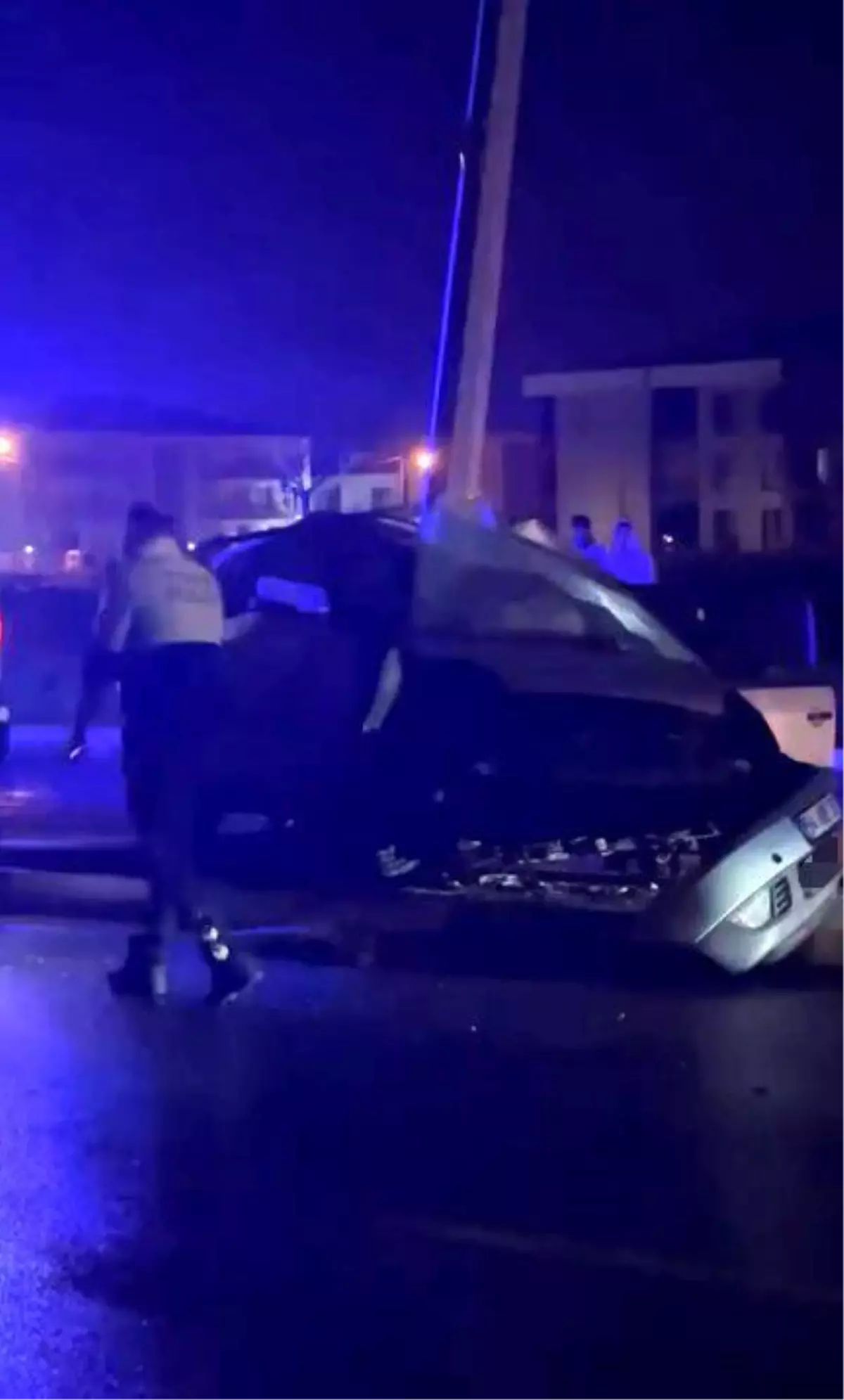 Sakarya\'da Trafik Kazası: 23 Yaşındaki Genç Hayatını Kaybetti