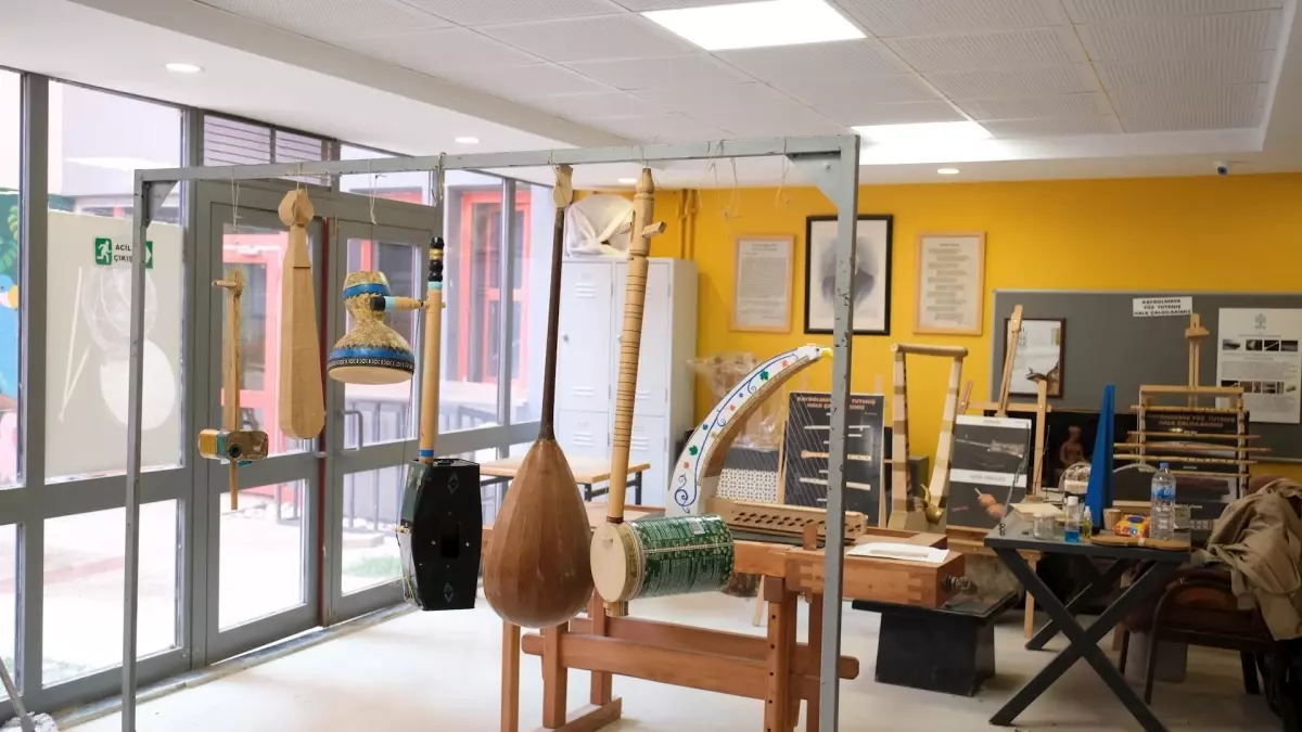 Atıkla Müziği Birleştiriyor