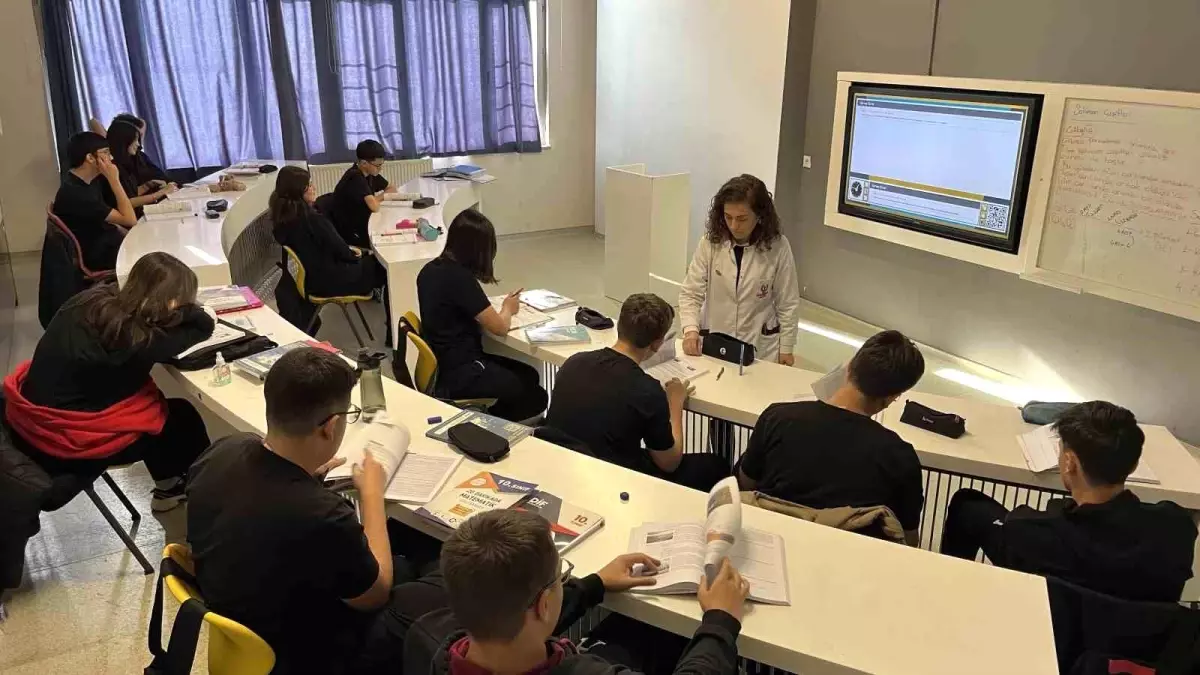 Bursluluk Sınavları Başladı