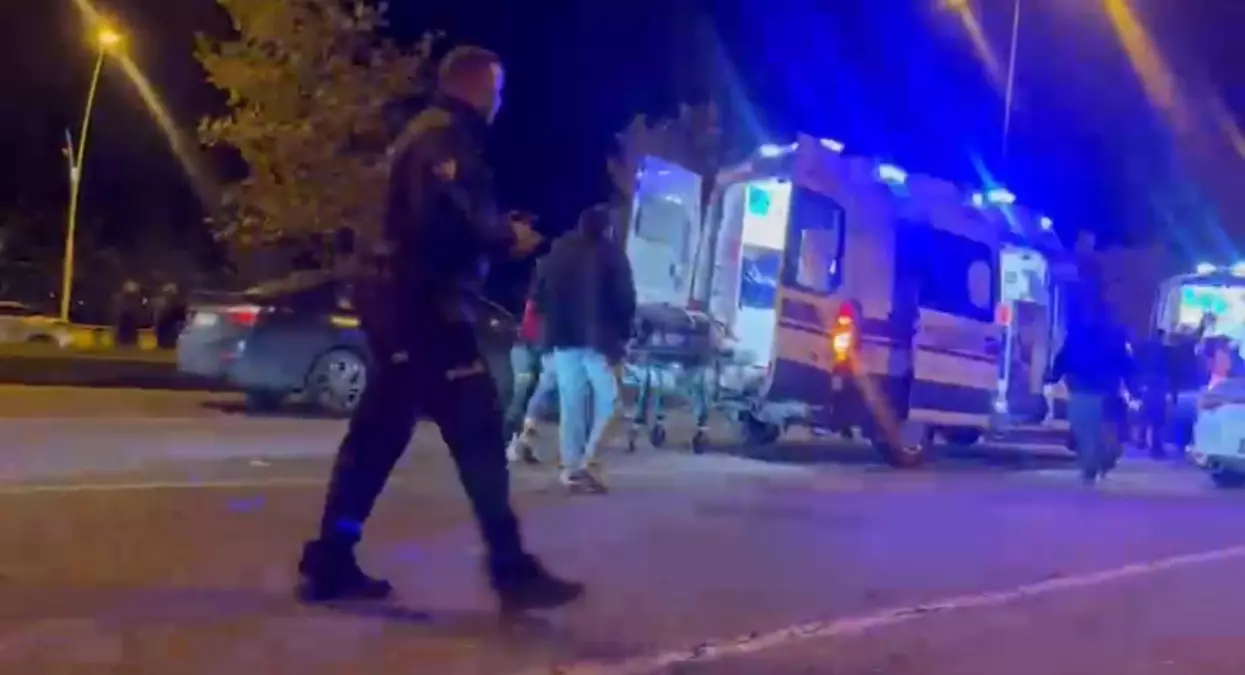 Diyarbakır\'da Yarış Faciası: 3 Yaralı