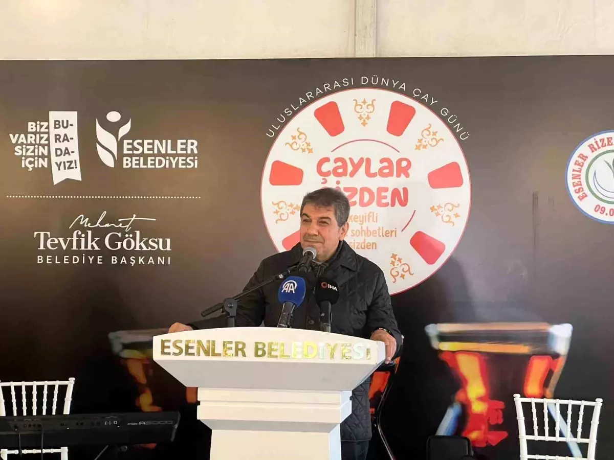 Esenler\'de Uluslararası Dünya Çay Günü Coşkusu: Vatandaşlara 55 çeşit çay ikram edildi