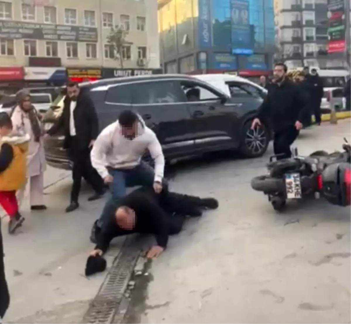 Esenyurt\'ta Trafik Kavgası Kanlı Bitti