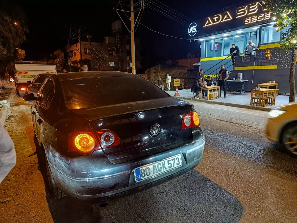 Adana\'da Trafik Kazası: 1 Ölü, 2 Yaralı