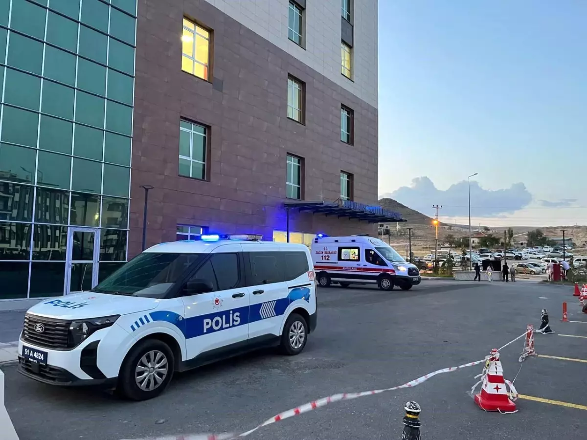 Niğde\'de Kadın Düşerek Hayatını Kaybetti