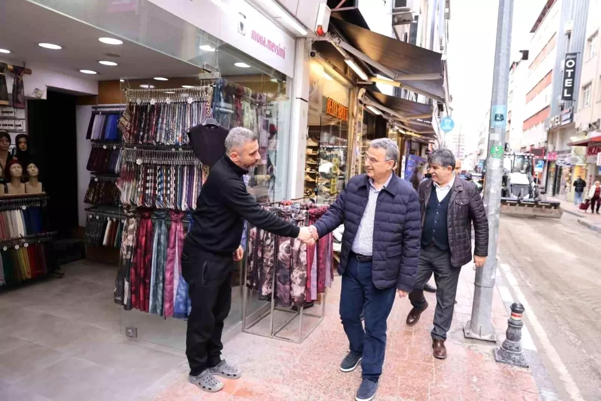 Başkan Kurnaz: "Her mahalleye eşit ve adil hizmet ulaştırma vizyonuyla çalışıyoruz"