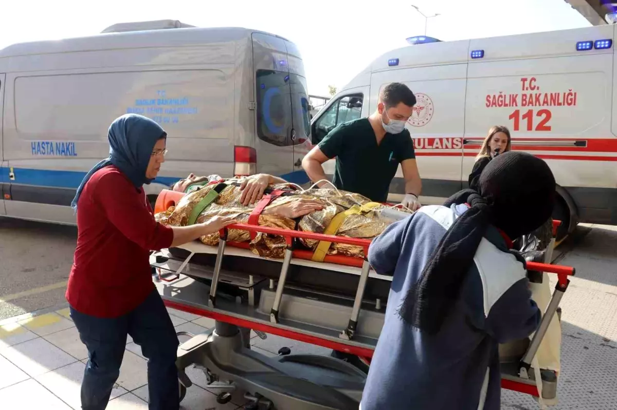 Bursa Şehir Hastanesi\'nde gerçeğini aratmayan deprem ve yangın tatbikatı