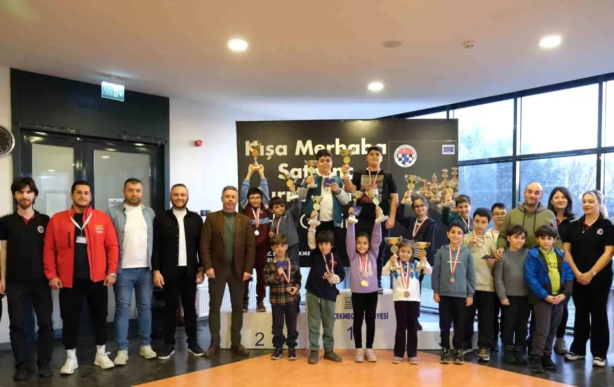 Büyükçekmece\'de Kışa Merhaba Hızlı Satranç Turnuvası nefesleri kesti