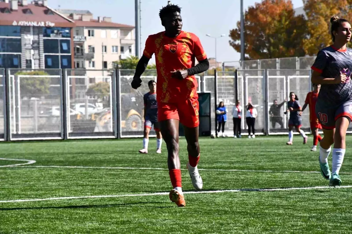 Kafayat Atoke Başhıru 8 gol attı