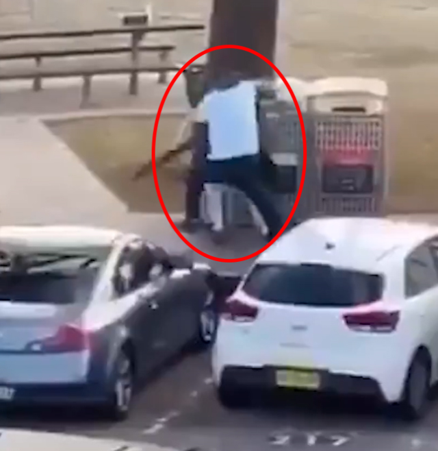 Netanyahu önce 'Yahudi kahraman' dedi, saatler sonra hatasını düzeltti Netanyahu önce 'Yahudi kahraman' dedi, saatler sonra hatasını düzeltti