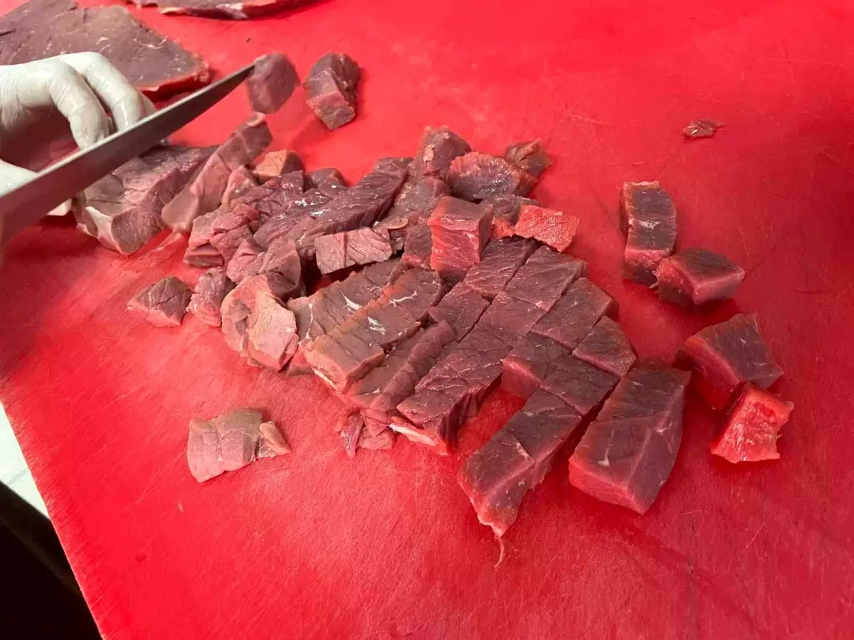 Şap Hastalığı Nedeniyle Et Fiyatları Yükseldi