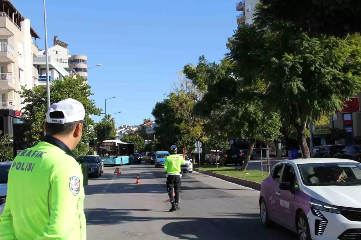 Antalya\'da 46 bin araç denetlendi