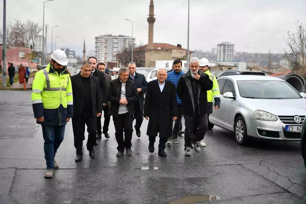 Başkan Büyükkılıç; Kartal Kavşağı altyapı çalışmalarını inceledi