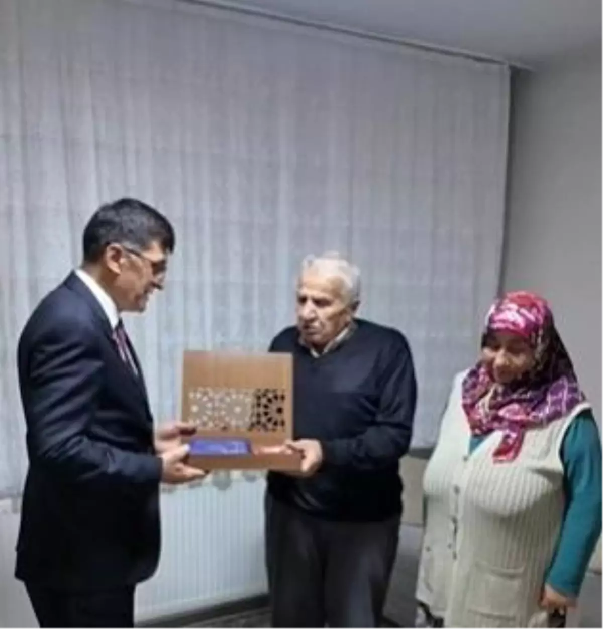 Başkan Eyüp Kahveci\'den şehit polis Alaattin Özdemir\'in ailesine ziyaret