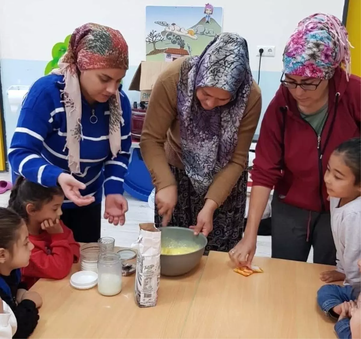 Madran Okulu\'nda Yerli Malı Haftası Etkinlikleri