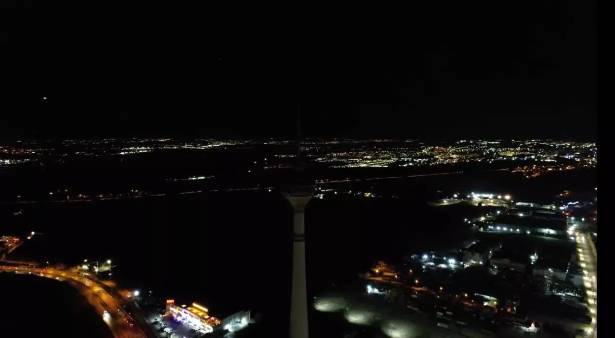 Büyükçekmece Kulesinde İkaz Lambaları Çalışmıyor