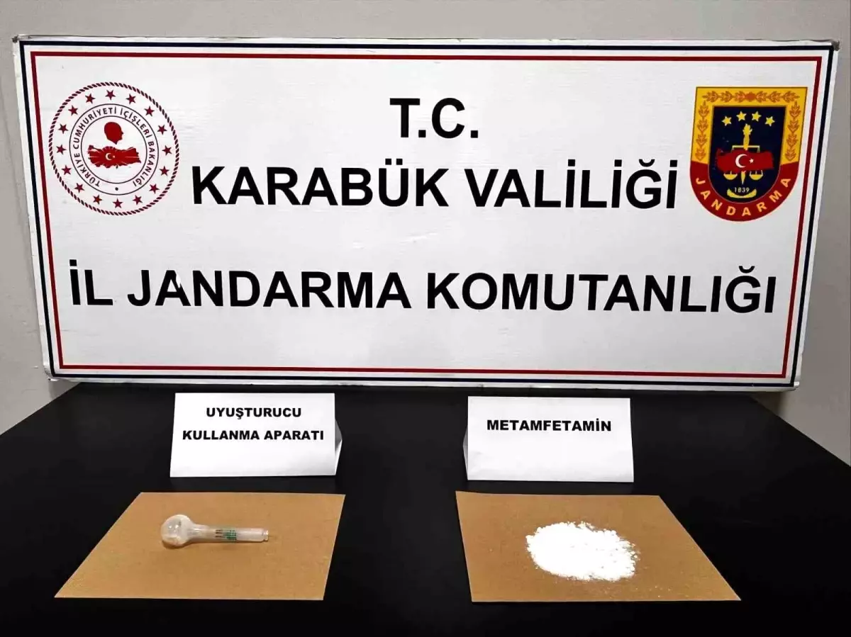 Karabük\'te Uyuşturucu Operasyonu: 4 Gözaltı
